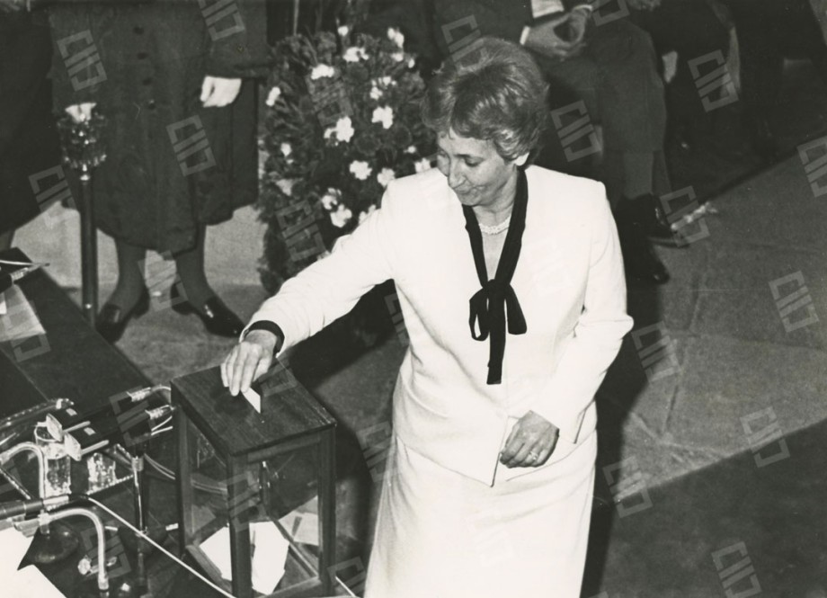 Ana Bereciartua Arriaran. Euskal legebiltzarra 1980-1984