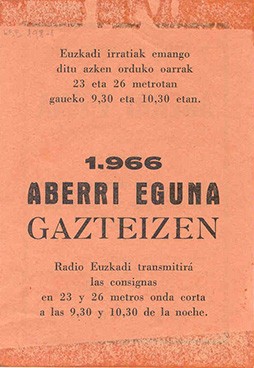 Euskal Abertzaletasunaren Museoa - Bitxiak - Aberri Eguna 1966. Dibisioa iritsi da