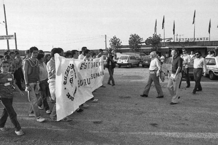 Euskal Abertzaletasunaren Museoa - Alderdi Eguna 1985 - 1895-1985 Abertzaletasunak 90 urte