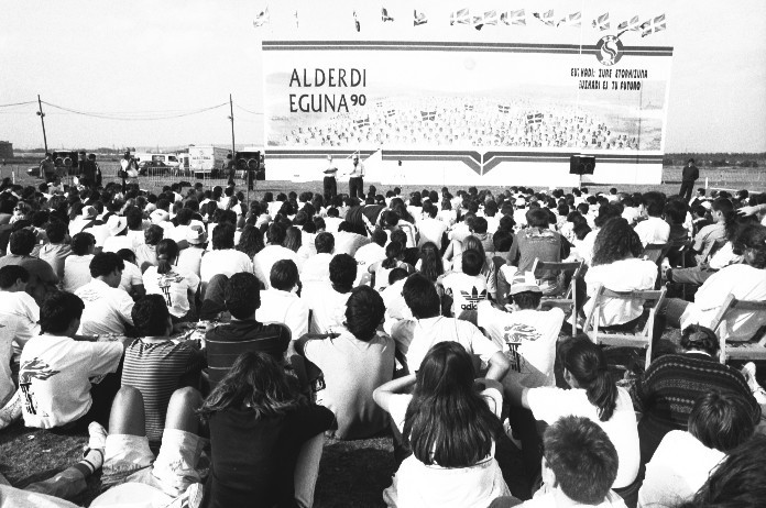 Euskal Abertzaletasunaren Museoa - Museo del Nacionalismo Vasco - Alderdi Eguna 1990
