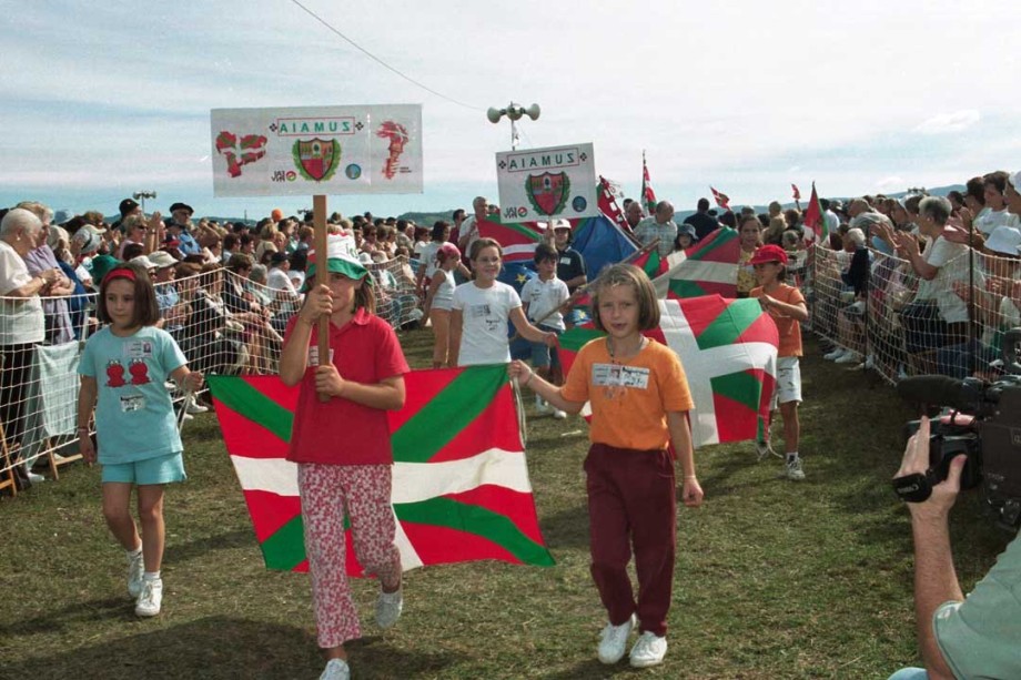Euskal Abertzaletasunaren Museoa. Alderdi Eguna 2001