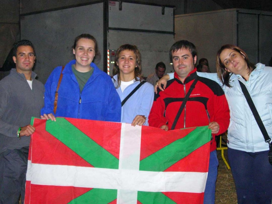Euskal Abertzaletasunaren Museoa. Alderdi Eguna 2004