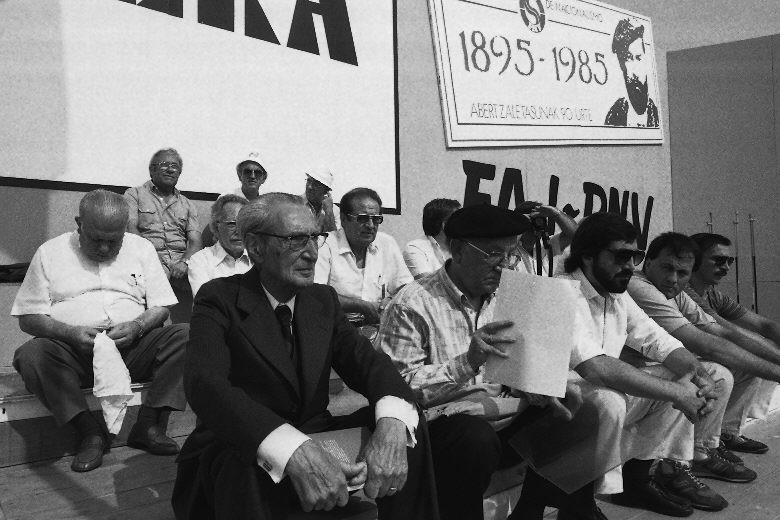 Euskal Abertzaletasunaren Museoa - Alderdi Eguna 1985 - 1895-1985 Abertzaletasunak 90 urte
