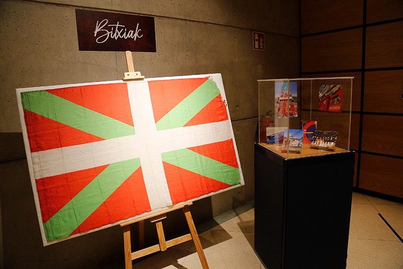 Euskal Abertzaletasunaren museoa - Aita Mariren Ikurriña
