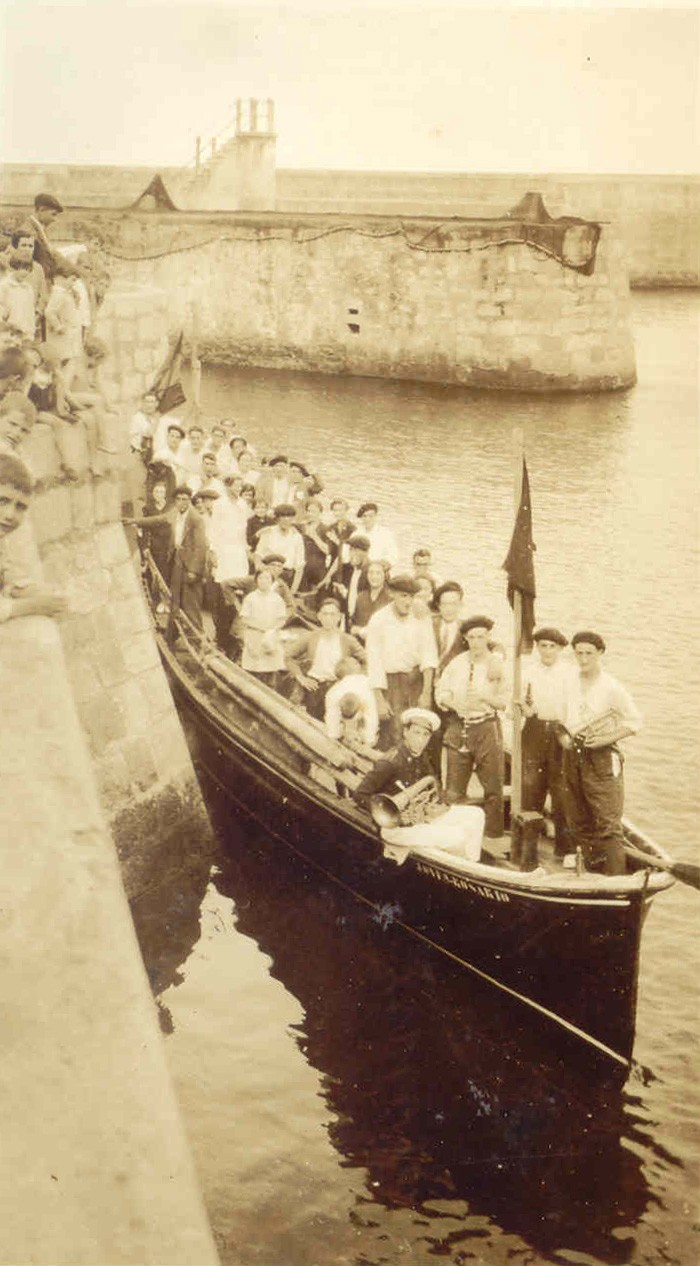 euskal abertzaletasunaren museoa - euskal jaiak - madalenak