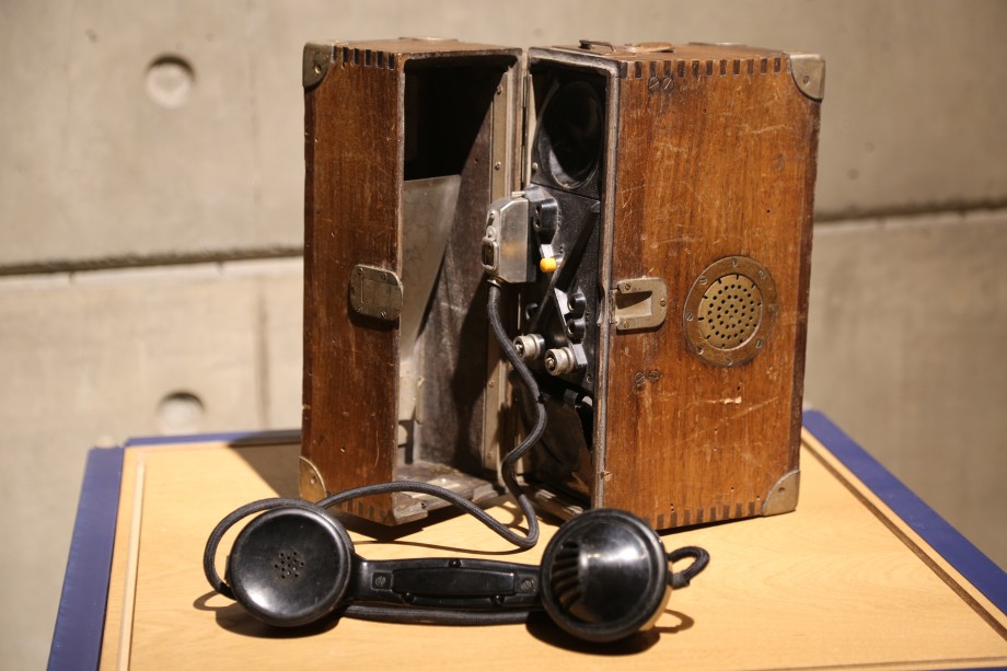 Euskal Abertzaletasunaren Museoa - Bitxiak - Kanpainako telefonoa