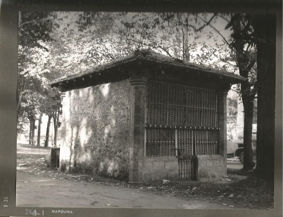 Euskal Abertzaletasunaren Museoa - Bizkaiko ermitak - Santa Kruz edo Eliza Txiki ermita, Markina-Xemein