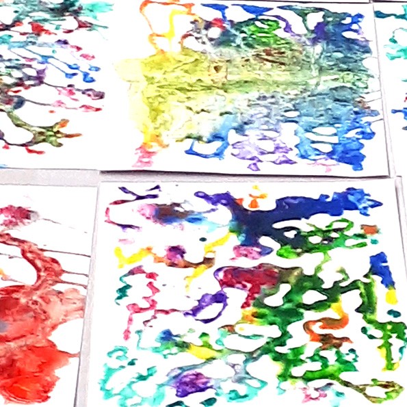 Euskal Abertzaletasunaren  museoa - Tailer didaktikoak - Kolore hiperkonektatuak